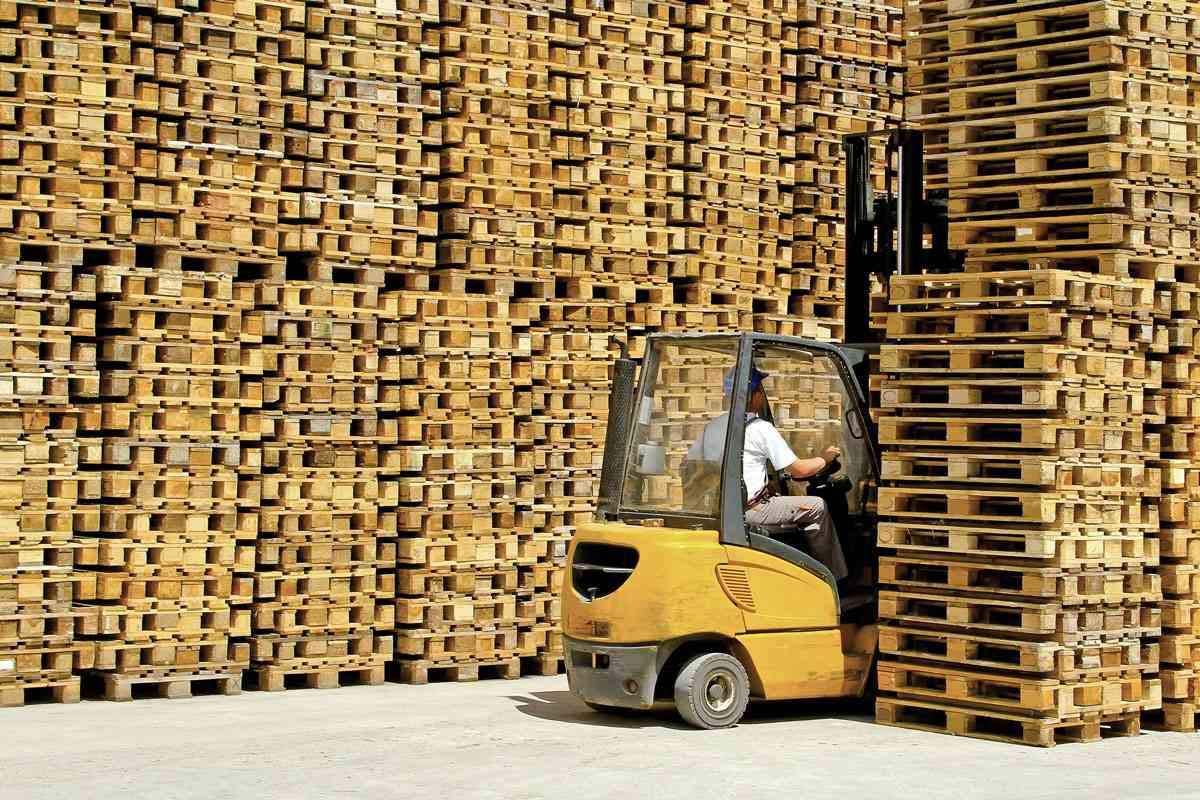 CSS Distribution Group Inc. Pallets, Packaging & Shipping Needs